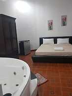 Platinum Hotel