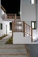 Athina Milos Suites