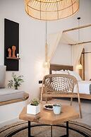 Athina Milos Suites