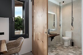 Athina Milos Suites
