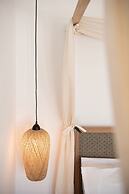Athina Milos Suites