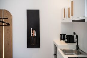 Athina Milos Suites