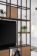 Athina Milos Suites