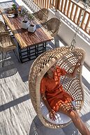 Athina Milos Suites