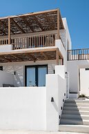 Athina Milos Suites
