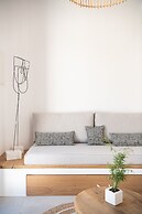 Athina Milos Suites