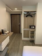 Thana Wisut Hotel