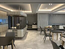 Thana Wisut Hotel