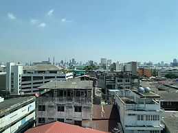 Thana Wisut Hotel