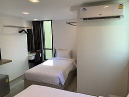 Thana Wisut Hotel