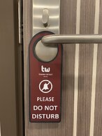 Thana Wisut Hotel