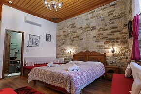 Hotel Bineri