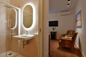 San Anton Hotel