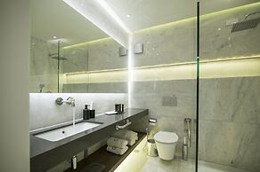 GM Luxury Suites & Spa