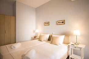 Villa Stella Suites