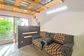 Oak N Pine by Dumnu Homes