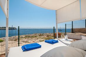 Orange Colom Seaside Apartments