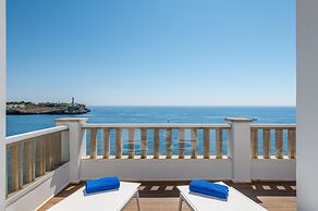 Orange Colom Seaside Apartments