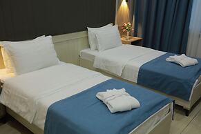 Human Hotel