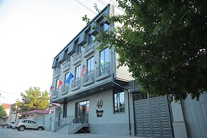 Human Hotel