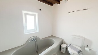 Pool House in Ornos