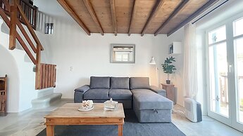 Pool House in Ornos