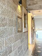 Tish ApartHotel