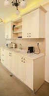 Tish ApartHotel