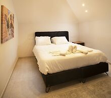 Tish ApartHotel