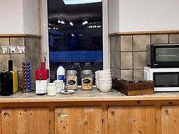 Chrona Bed & Breakfast