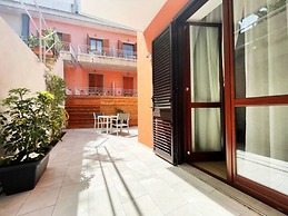 Sunny House