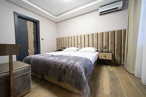 Mad Inn Hotel & Spa