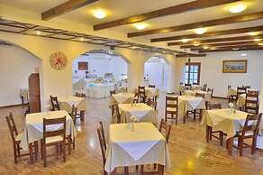ELENA BEACH HOTEL