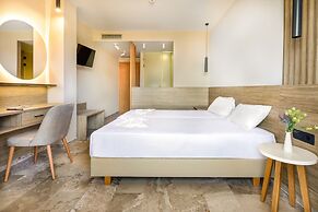 ELENA BEACH HOTEL