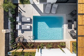 Sezian Boutique Homes & Villas