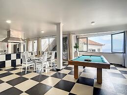 Paradise View by Atlantic Holiday