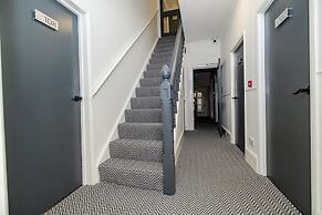 Woodford Hotel