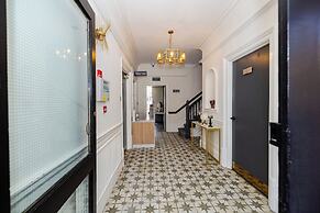 Woodford Hotel