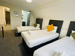 Woodford Hotel
