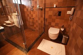 Gokulam Grand Resort & Spa