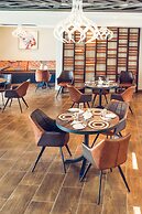OSOTUA LUXURY RESORT
