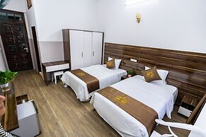 PHÚ QUÝ HOTEL