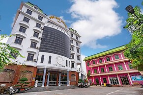 PHÚ QUÝ HOTEL