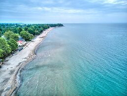 Lake Haven Beach Resort