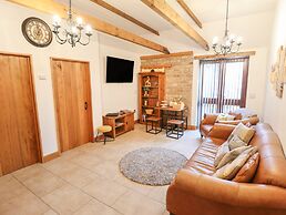 Tawny Cottage