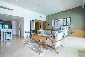 Lures Hotel