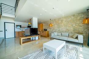 Lures Hotel