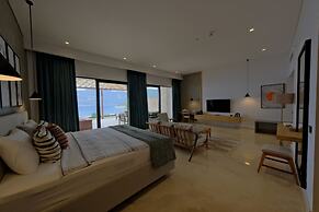 Lures Hotel