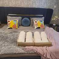 Luxurious Apartment Near Dubai Downtown, UAE