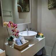 Luxurious Apartment Near Dubai Downtown, UAE